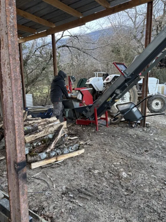 Commandez votre bois dès maintenant., Échenevex, Monsieur Hugo Tardy