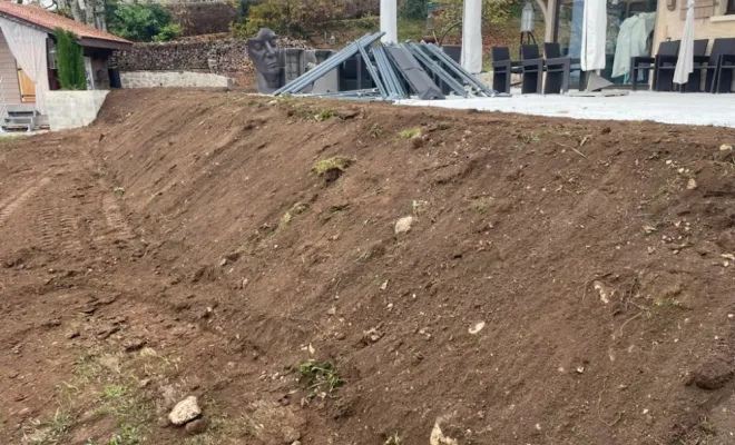 Terrassement pour une maison à gex, Échenevex, Monsieur Hugo Tardy